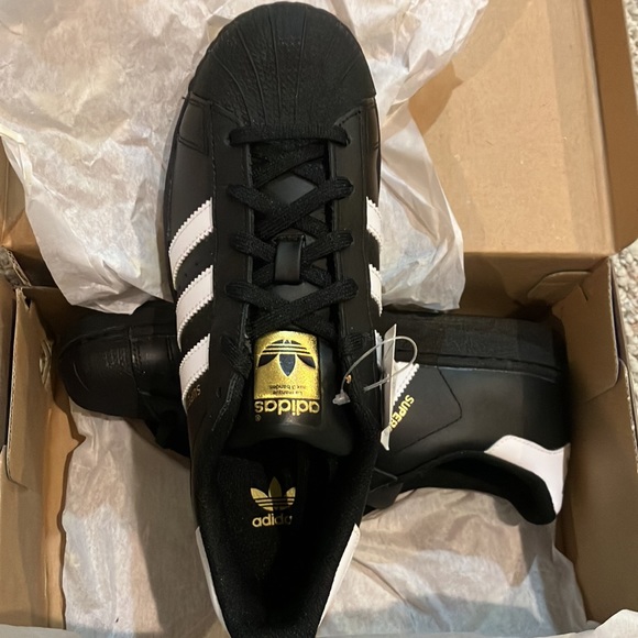 adidas Superstar J 'Core Black' B23642 - Picture 9 of 17